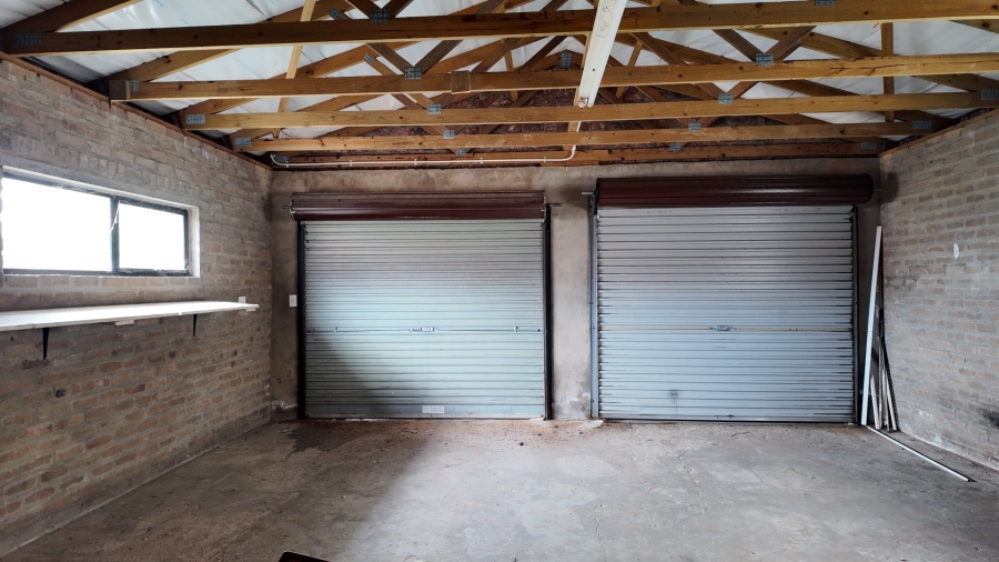 2 Bedroom Property for Sale in Stilbaai Wes Western Cape